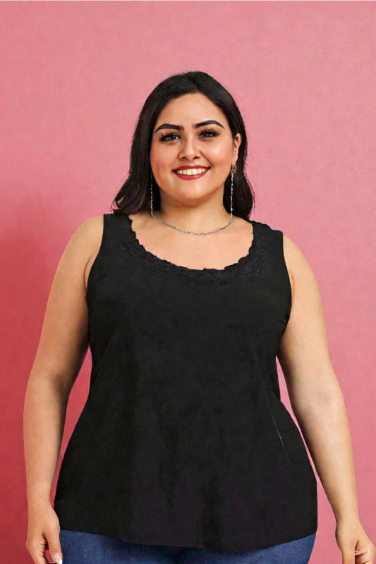 Franelilla para Dama con bordado en cuello