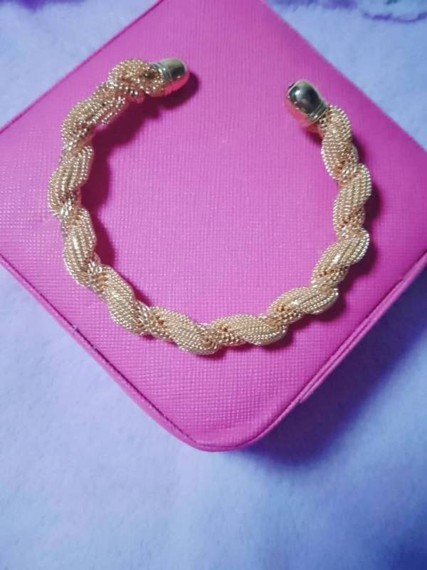 Brazalete doble nudo para dama