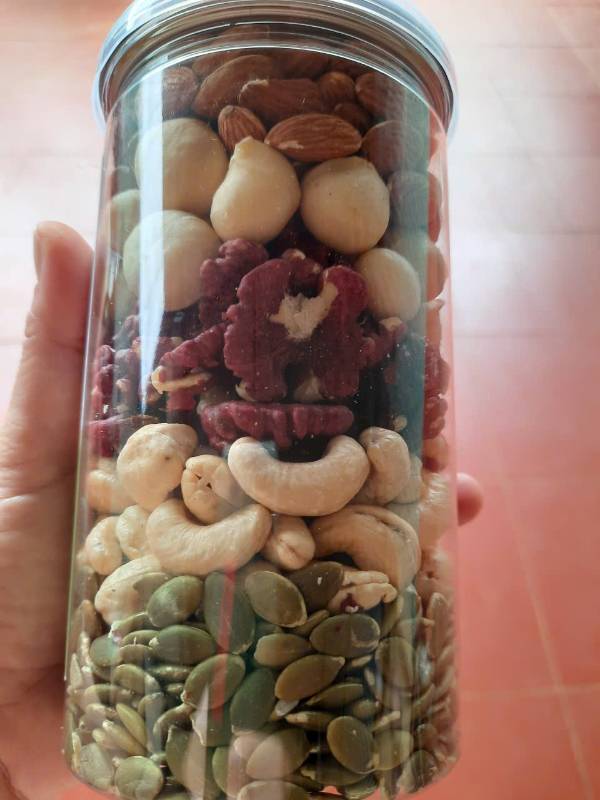 Hạt dinh dưỡng tổng hợp
