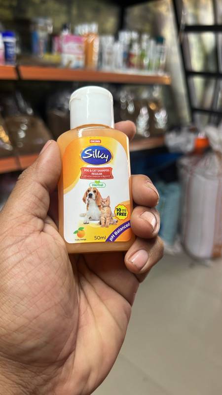 Silky Dog & Cat Shampoo – 50ml + 10ml Free (Low Budget)