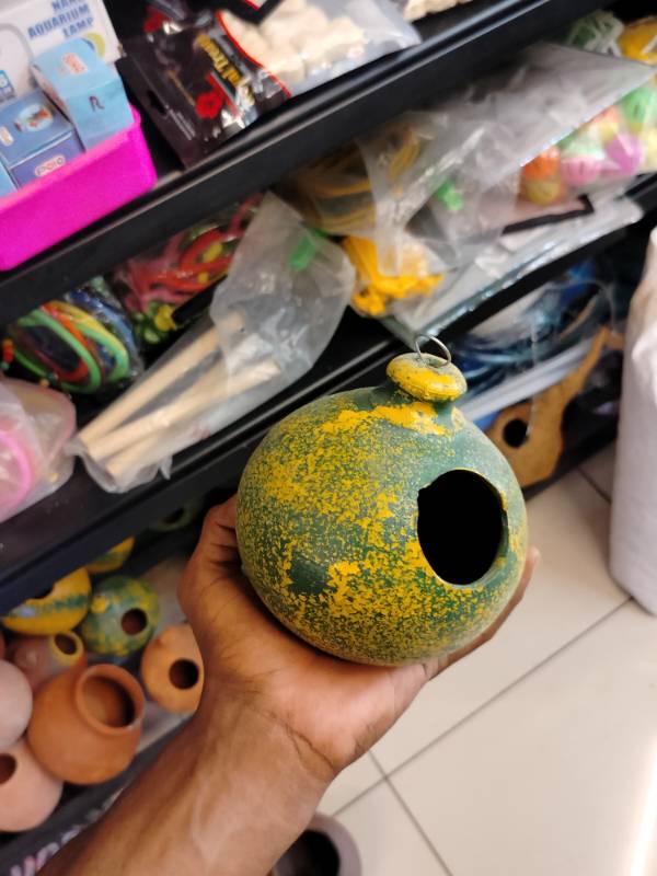 Breeding Pot- Suitable For Love Birds & African Love Birds