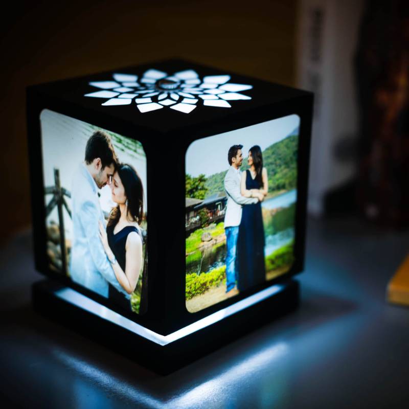 Square Rotating Lamp (4 photo)