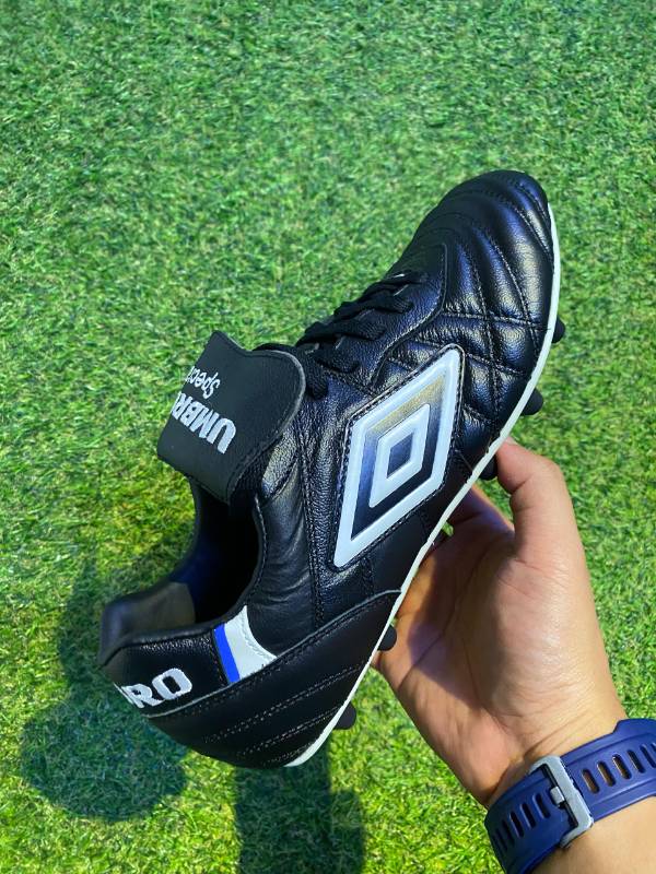 Umbro Speciali Pro FG