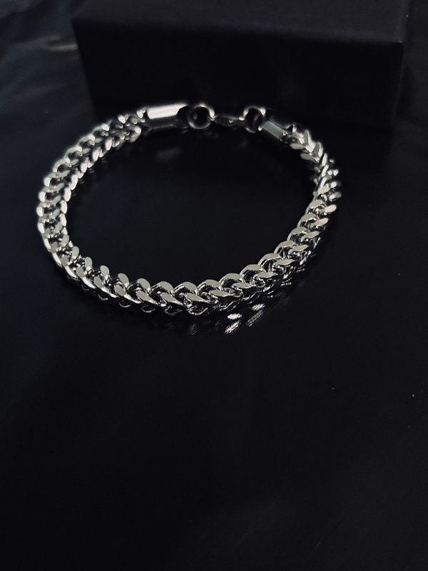 Rugged Cuban Chain Barcelet