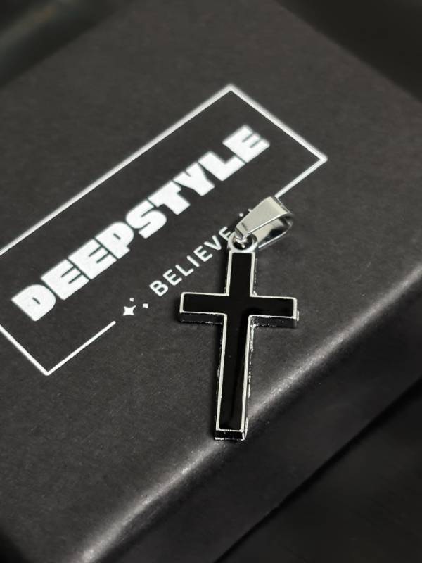 Cross Pendant Small