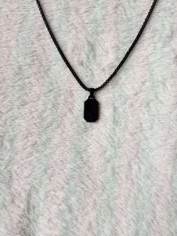 Elegant Rectangle Shape Pendant