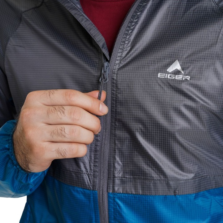 910008127 MENS SARON WINDRUN JACKET