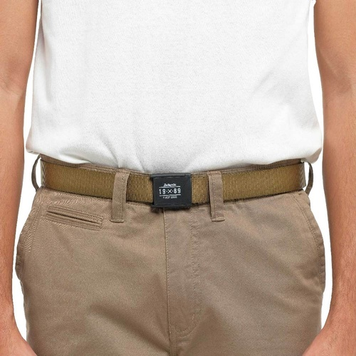 910004737 CAMPGEAR 1.0