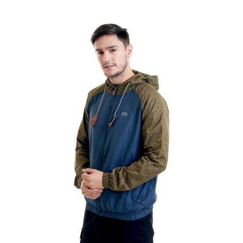 910008221 BRISTOL WINDBLOCK JACKET
