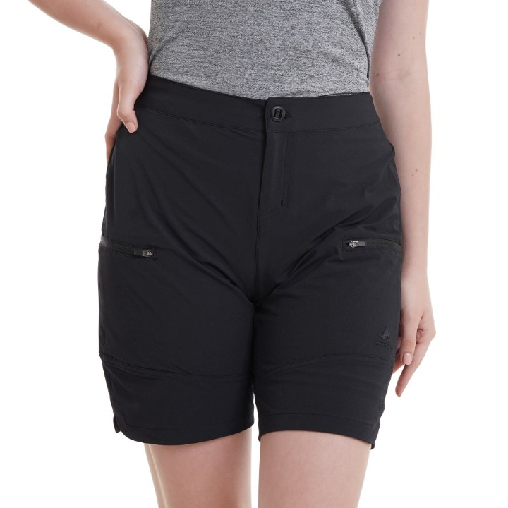 910008383 WOMENS PITCH SHORT
