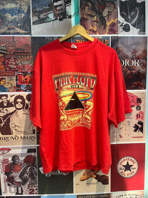 Pink Floyd (surplus t-shirt)