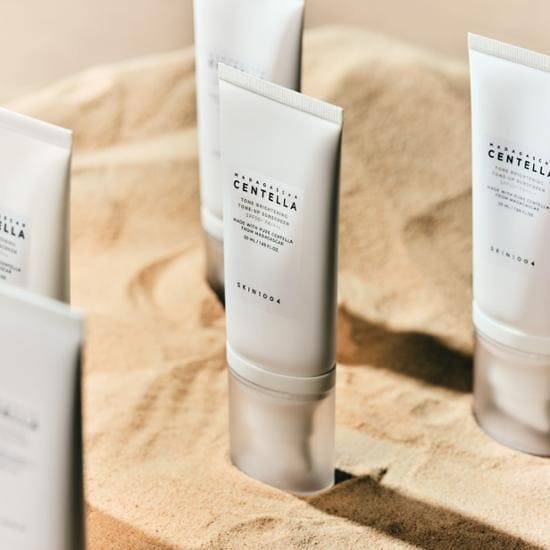 Madagascar Centella
Tone Brightening Tone Up Sunscreen