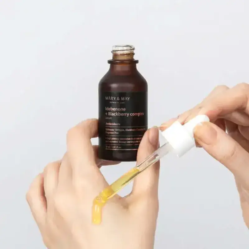 Idebenone + Blackberry
Complex Serum