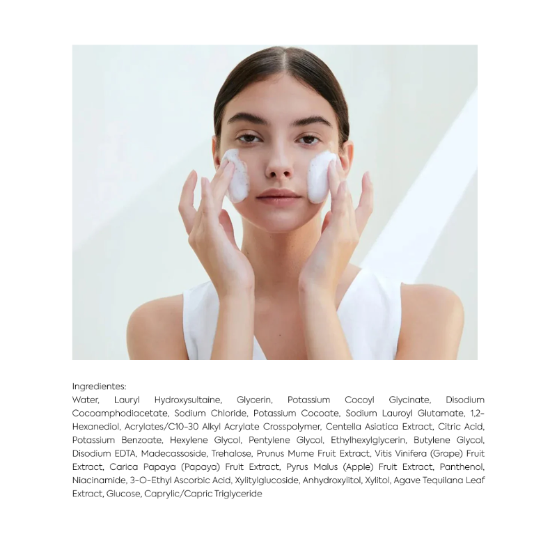 Madagascar Centella Tone Brightening Cleansing Gel Foam