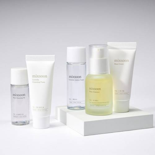 Pure Glow Essentials Set
