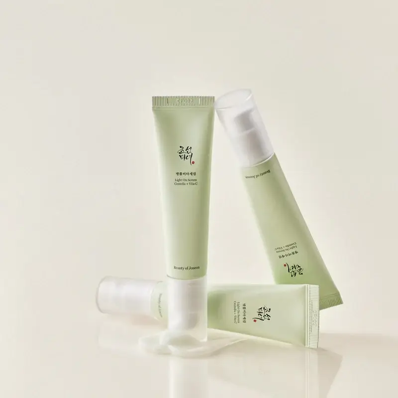 Light On Serum: Centella + Vita C