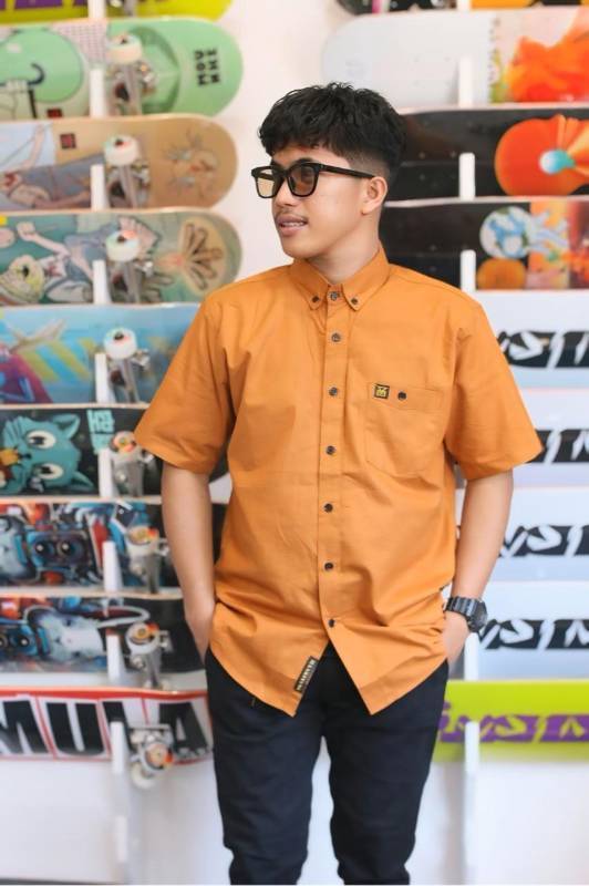 KEMEJA PENDEK CIGARET