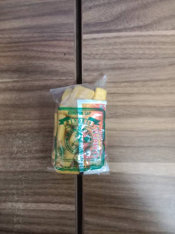 Kerupuk pinokio