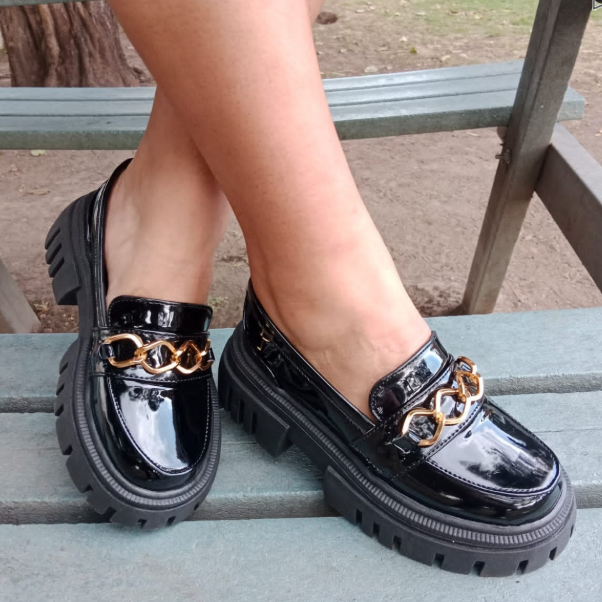 Referencia Mocasín charol