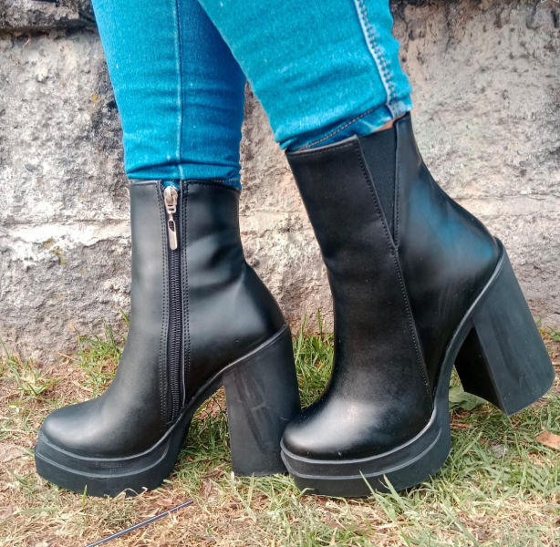 Referencia Mini Bratz