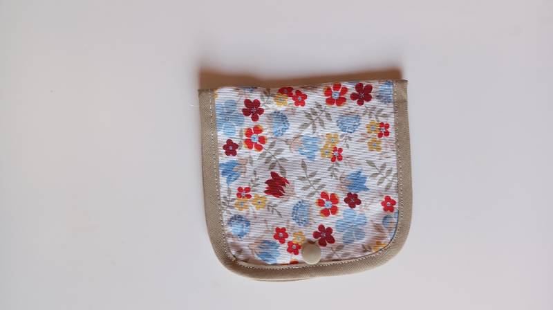 Estuche íntimo florcitas