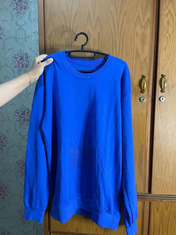 Crewneack Biru No Brand