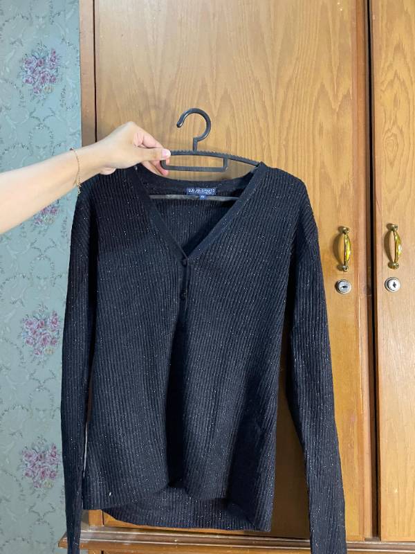 Cardigan Rajut Hitam Regrin Luluan & Part