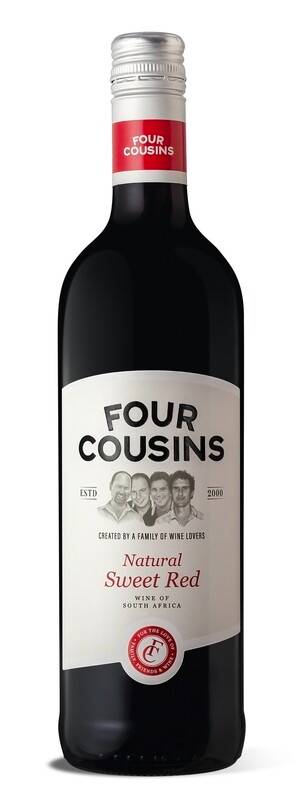 Four Cousins Sweet Red 750ml