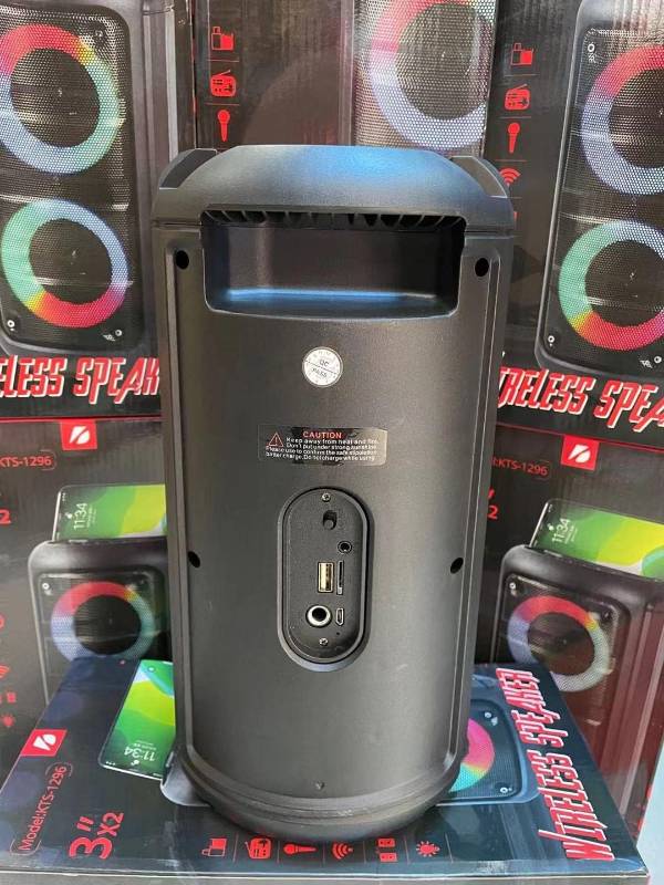 D10 Ultra 3 Golden Edition Smartwatch With 3 Straps