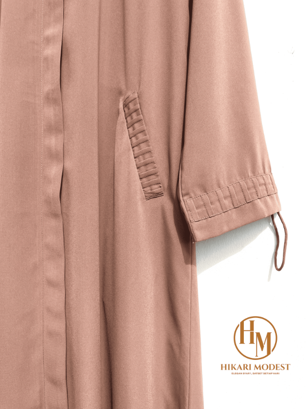 Ruwaa Abaya