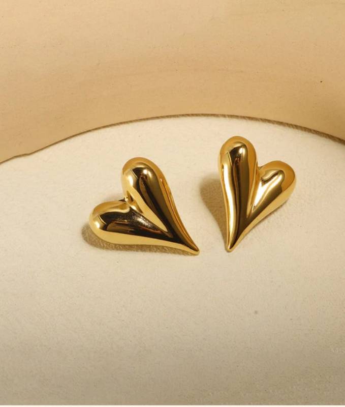 Heart shape earings