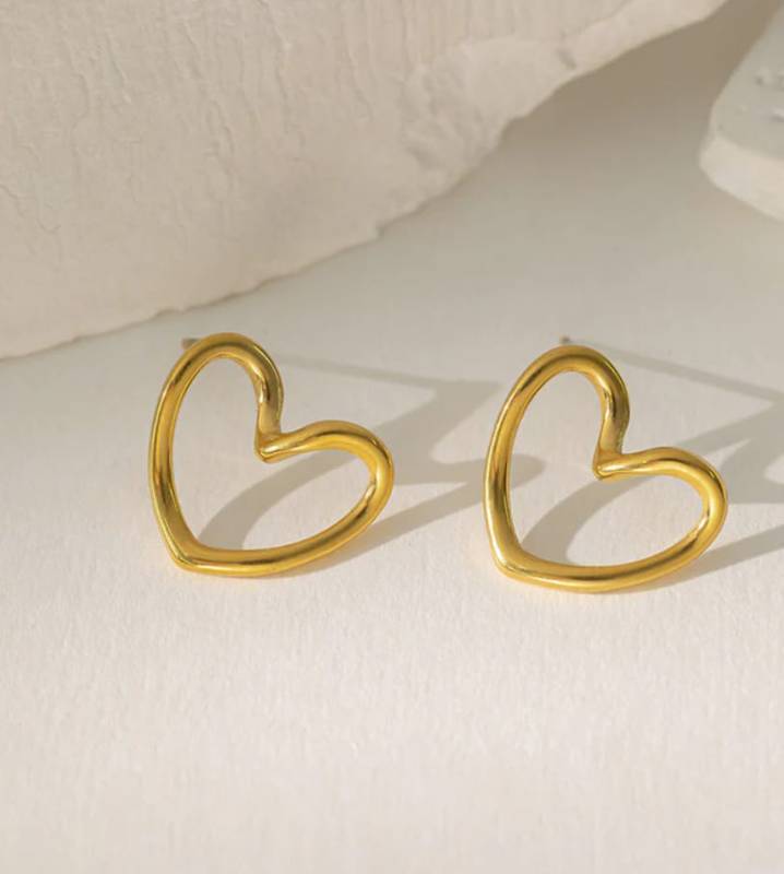 Eternal heart shape earings