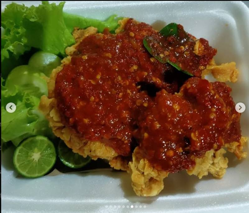 Ayam Saus Ganas