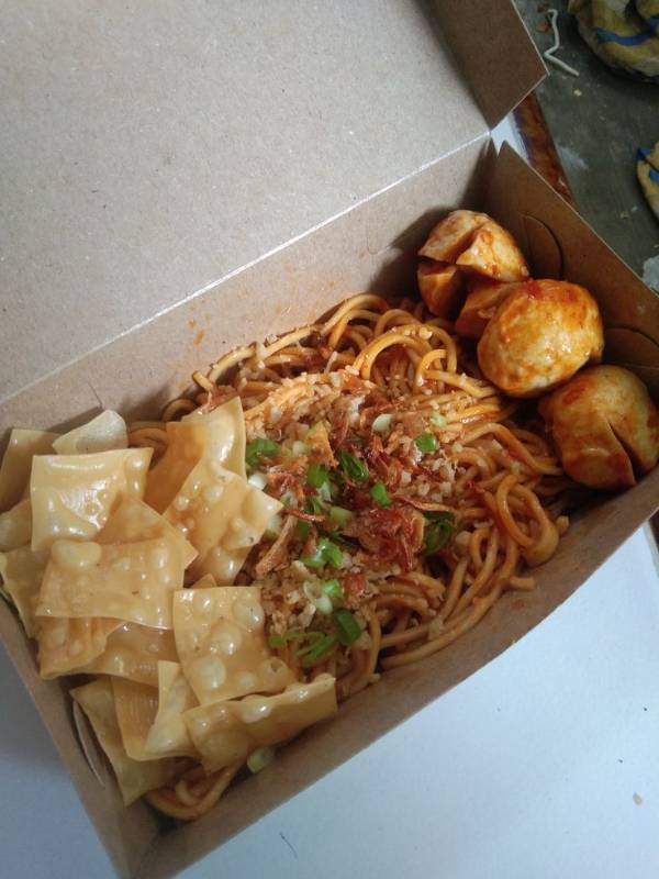 Mie Jebew