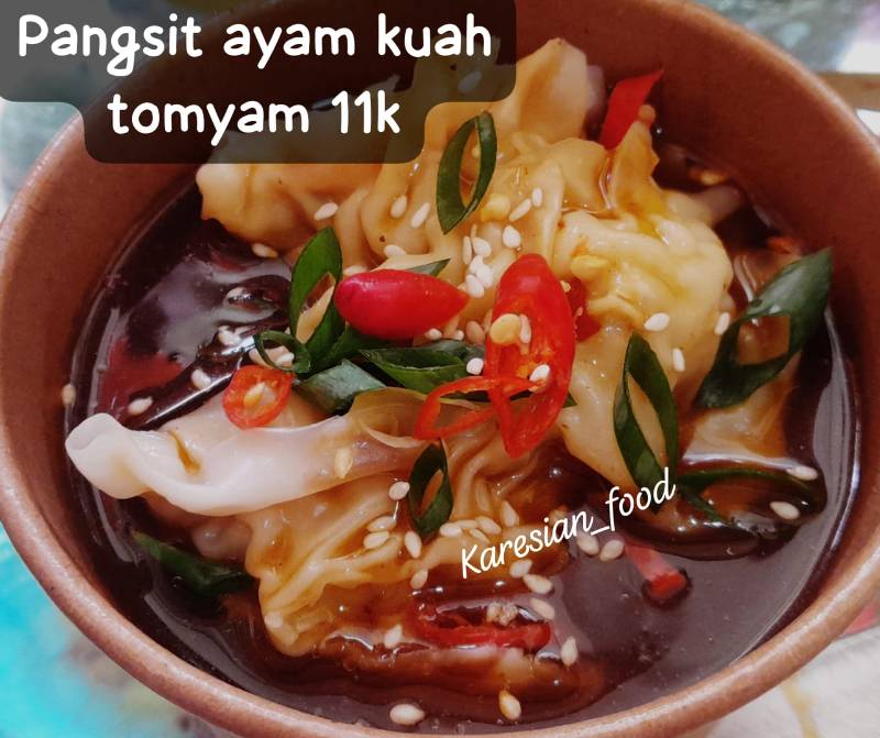 Pangsit Ayam Kuah Tomyam