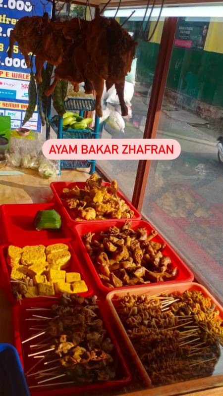 Ayam Goreng / Ayam Bakar