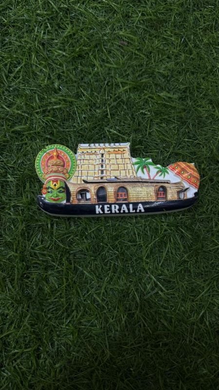 Kerala Hosueboat with temple