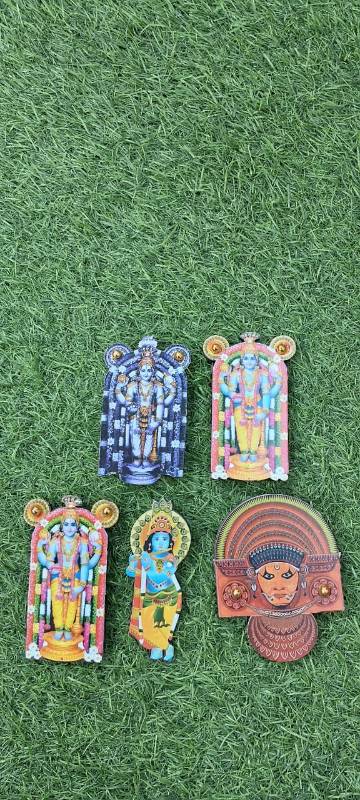 Traditional Fridge Magnets