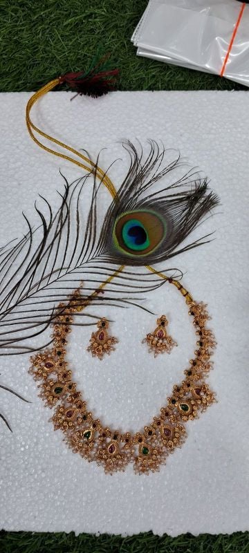Antique Flower Chain