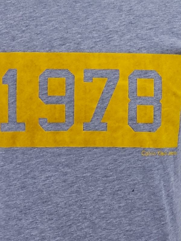 Áo phông A64
