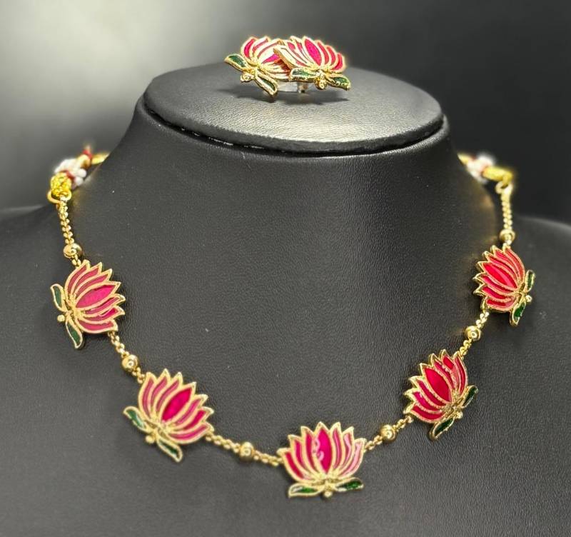 Choker_110