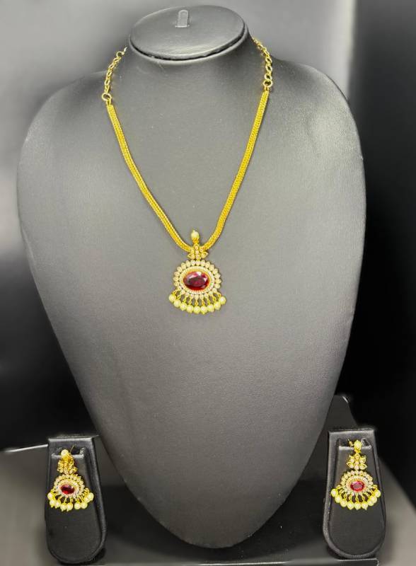 Necklace_115