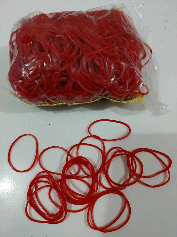 Karet Merah