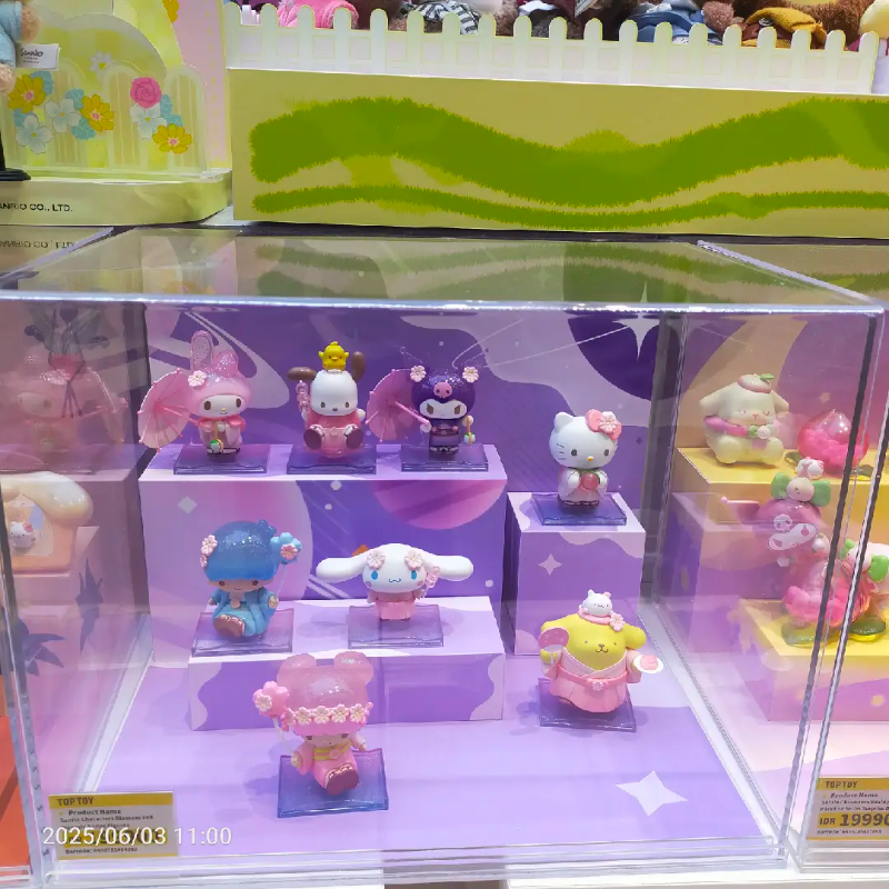 Sanrio Characters Blossom and Wagashi Series Figures,,each