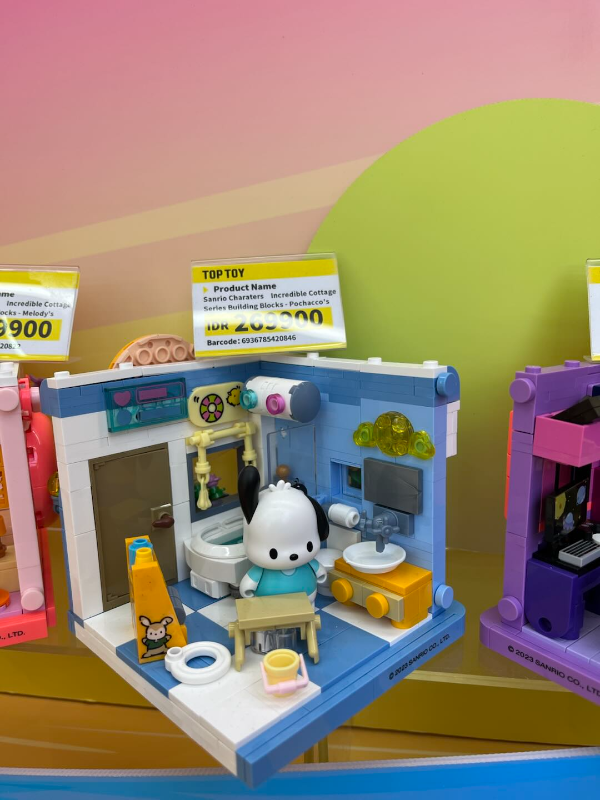 Sanrio Charaters Incredible Cottage Series Building Blocks - Pochacco’s Bathroo,,each