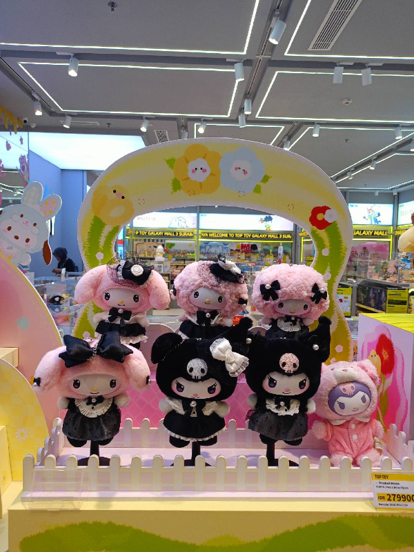 Sanrio characters Sisters’ Outfit Series Plush Pendant Blind Box,,each