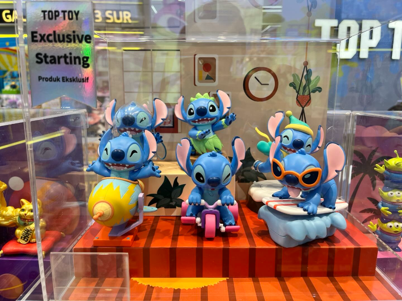 Disney Stitch Cute Action Series Figures Blind Box
