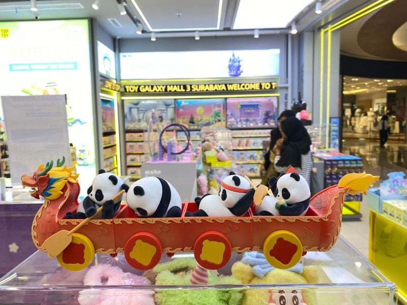IDN Panda Roll Dragon Boat Racing,,each
