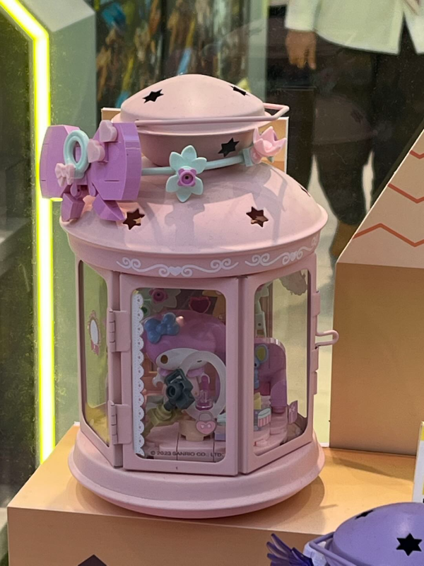 Sanrio Charaters Wonder Lamp Series Building Blocks - Melody’s Live Streaming Ro,,each
