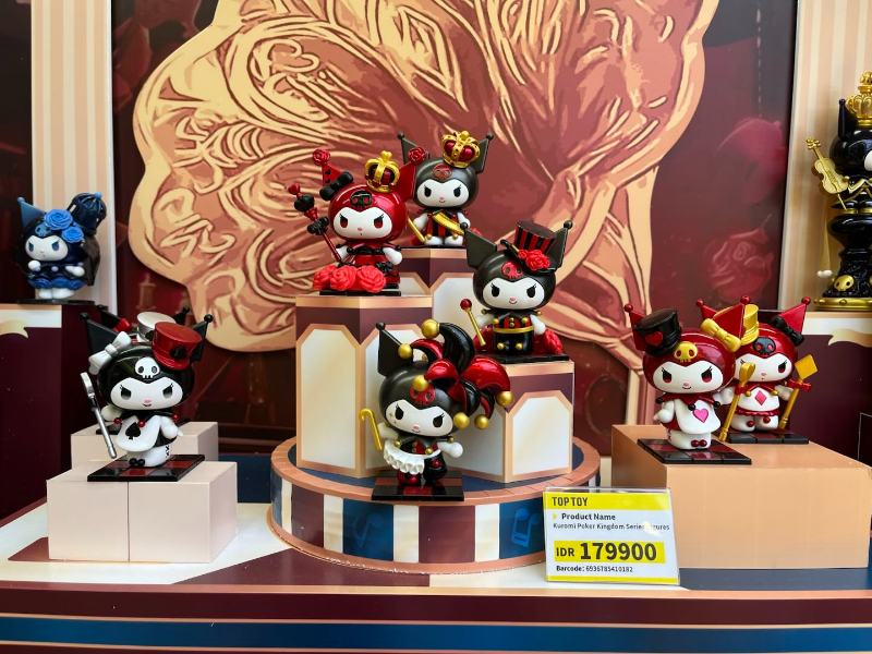 Kuromi Poker Kingdom Series Figures,,each